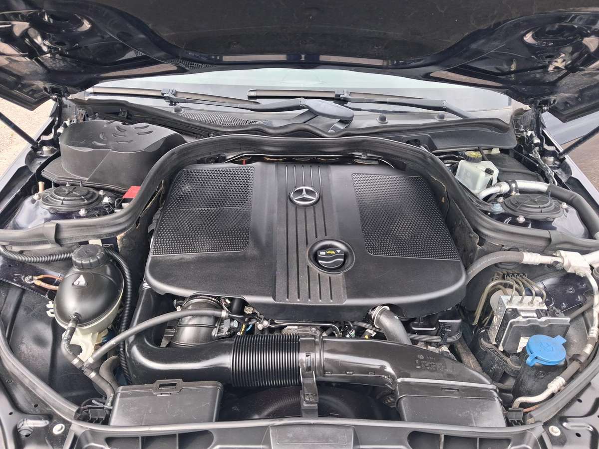 Mercedes-Benz E200, 2.2 l., Универсал