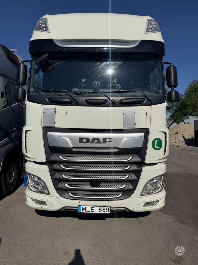 DAF XF106, double sleeper