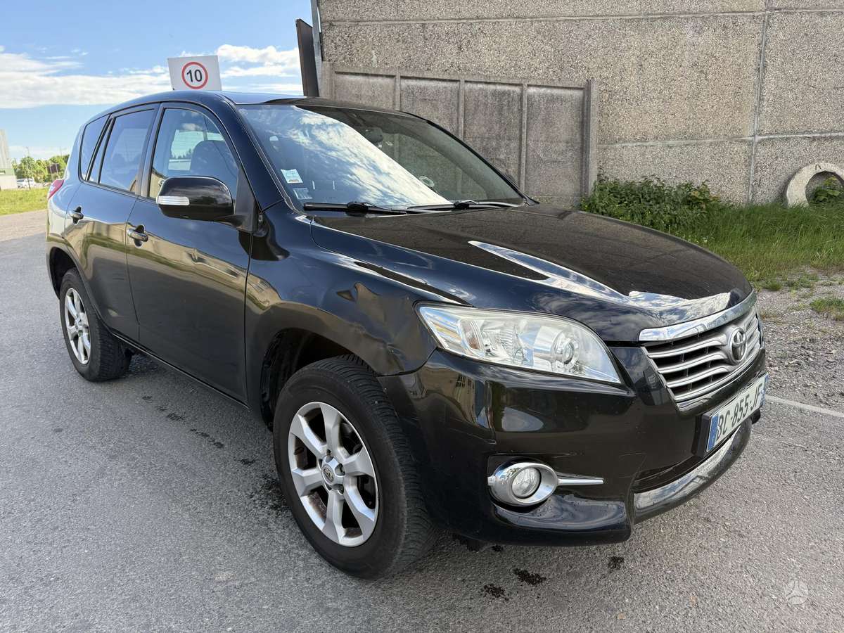 Toyota RAV4 - 12
