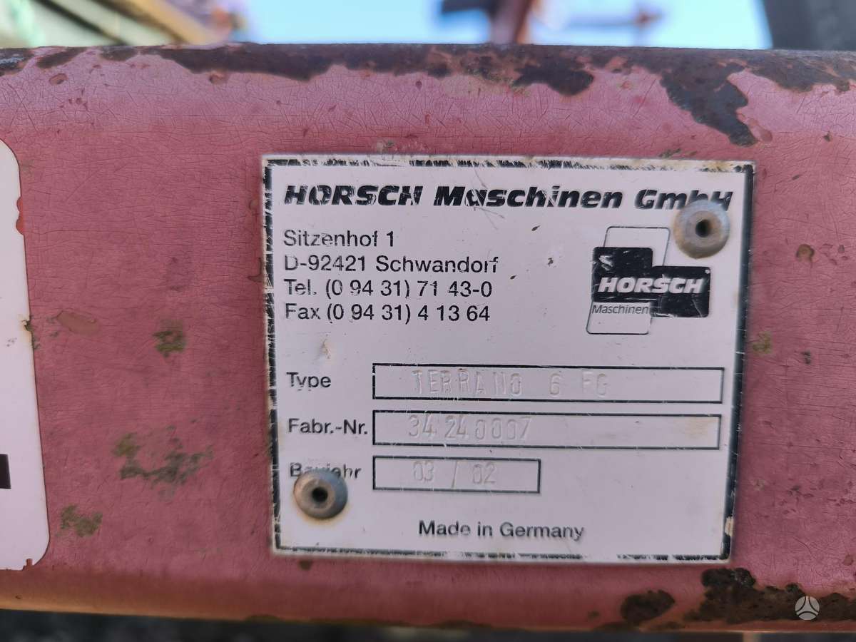 Horsch Terrano 6fg, scrapers, scrubbers