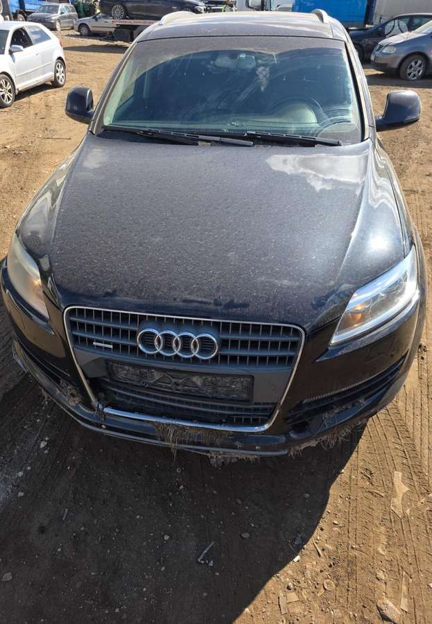 Audi Q7 по частям