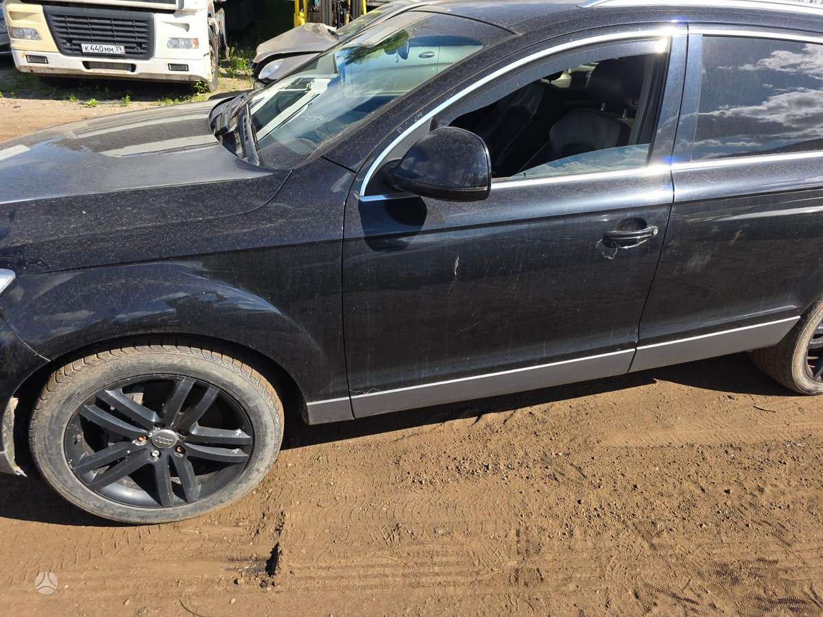 Audi Q7 rezerves daļās