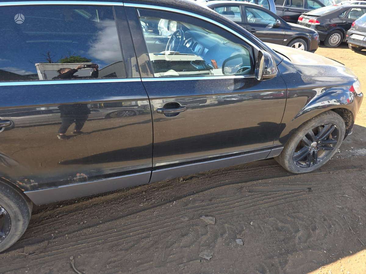 Audi Q7 по частям