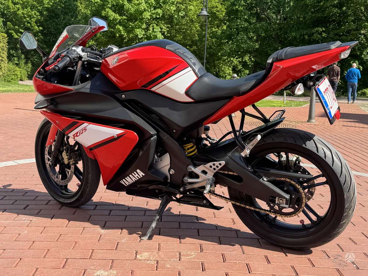 Yamaha YZF 125cc, superbikes