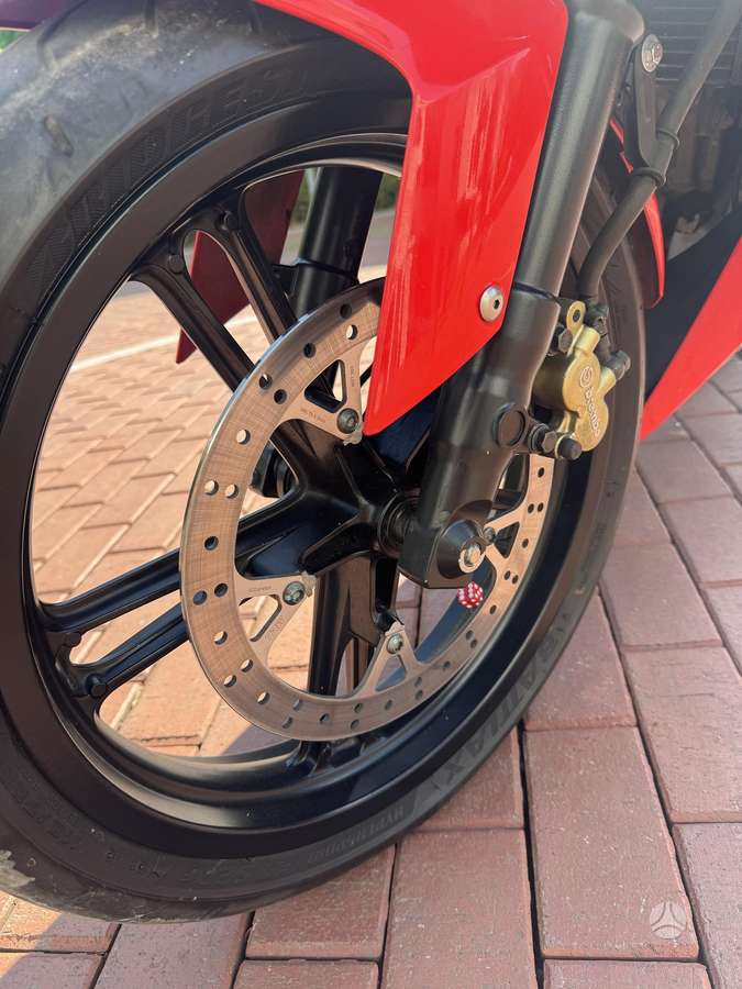 Yamaha YZF 125cc, superbikes
