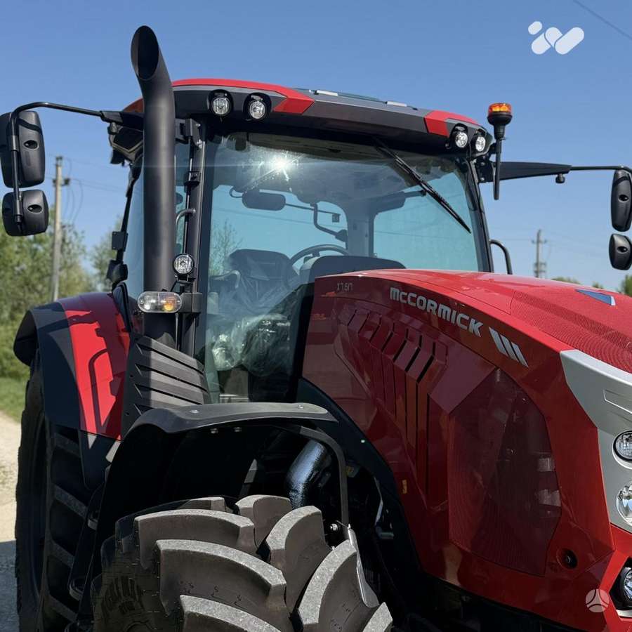 McCORMICK X7.617, traktori