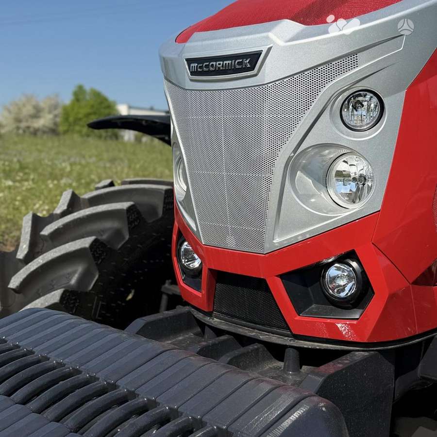 McCORMICK X7.617, traktori