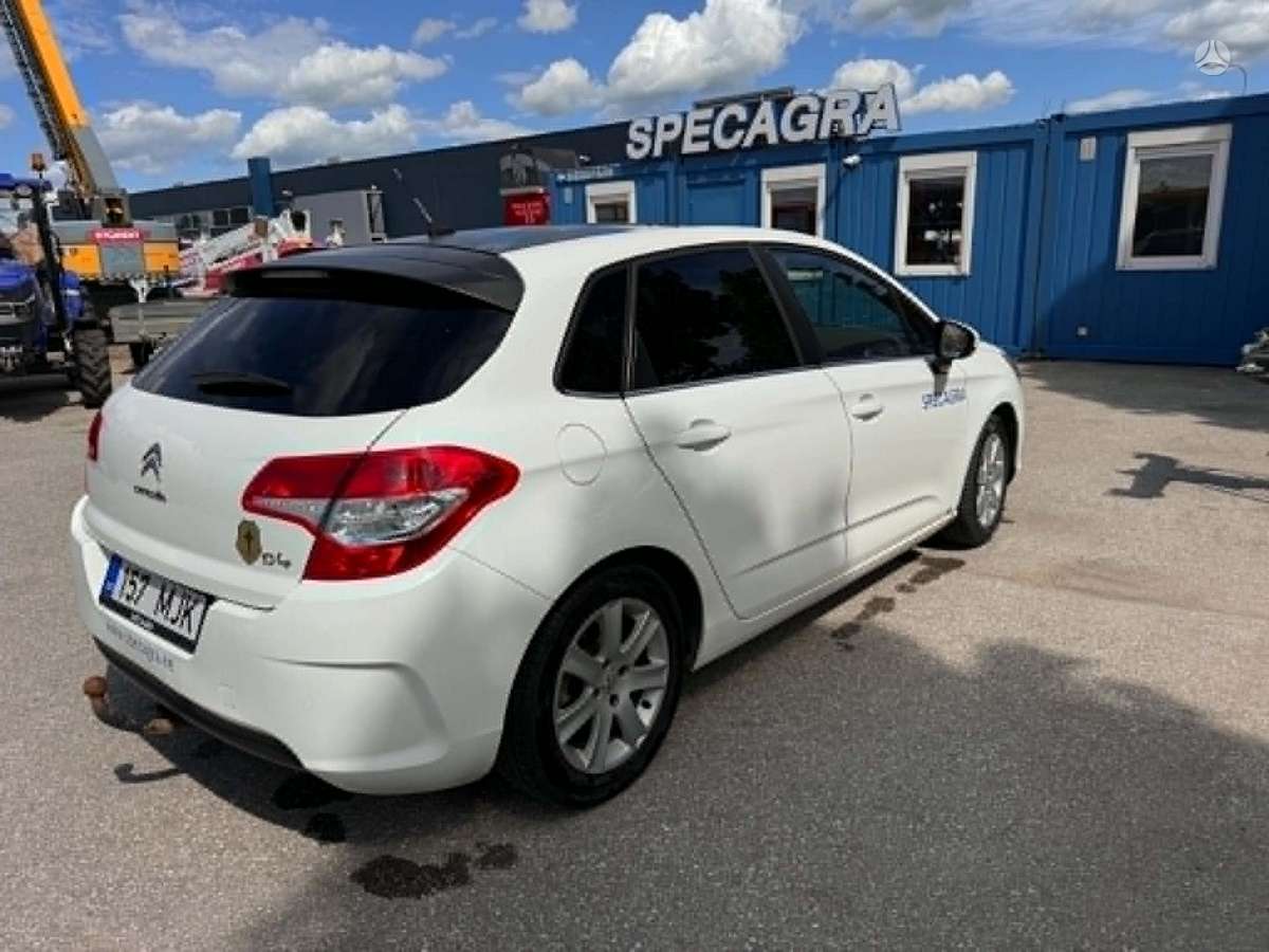 Citroen C4, 1.6 l., Хэтчбек