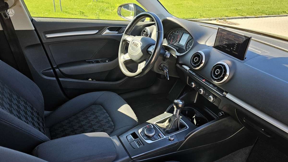 Audi A3, 1.2 l., Хэтчбек