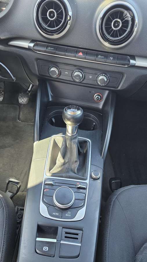 Audi A3, 1.2 l., Хэтчбек