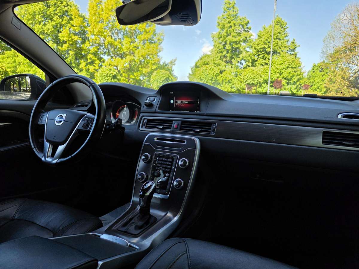 Volvo V70, 2.0 l., wagon