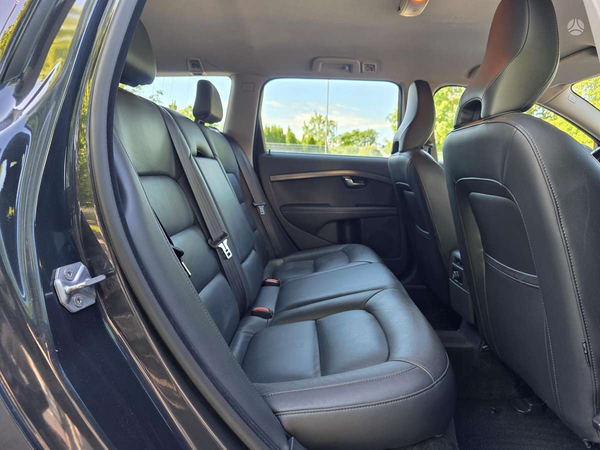 Volvo V70, 2.0 l., Универсал