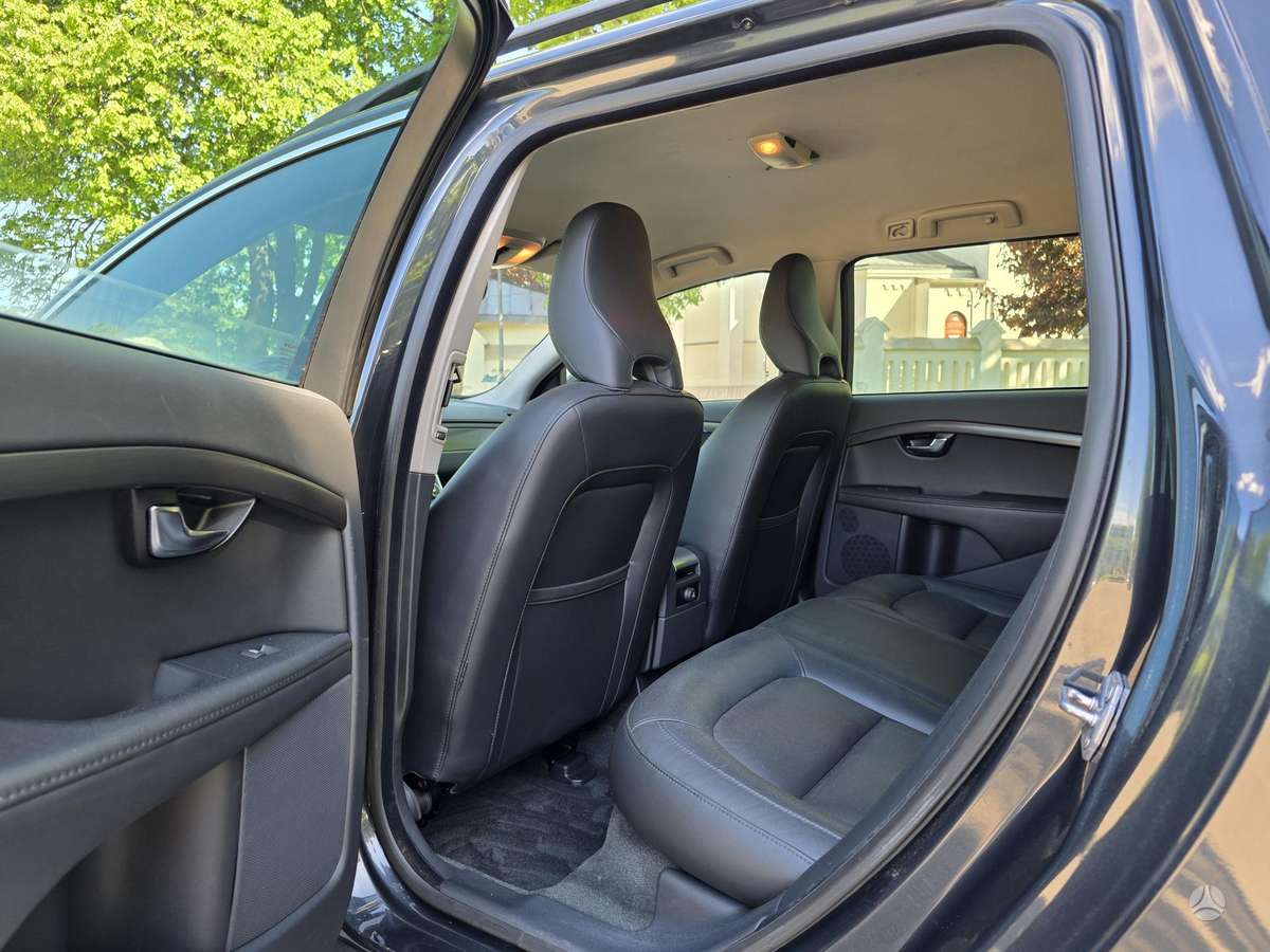 Volvo V70, 2.0 l., wagon