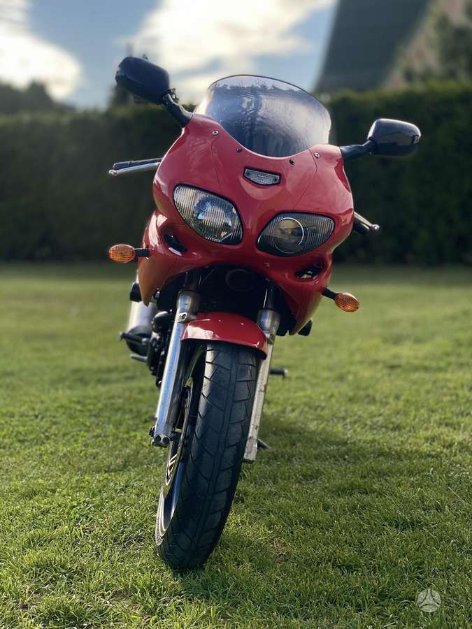 Suzuki SV 650cc, superbikes