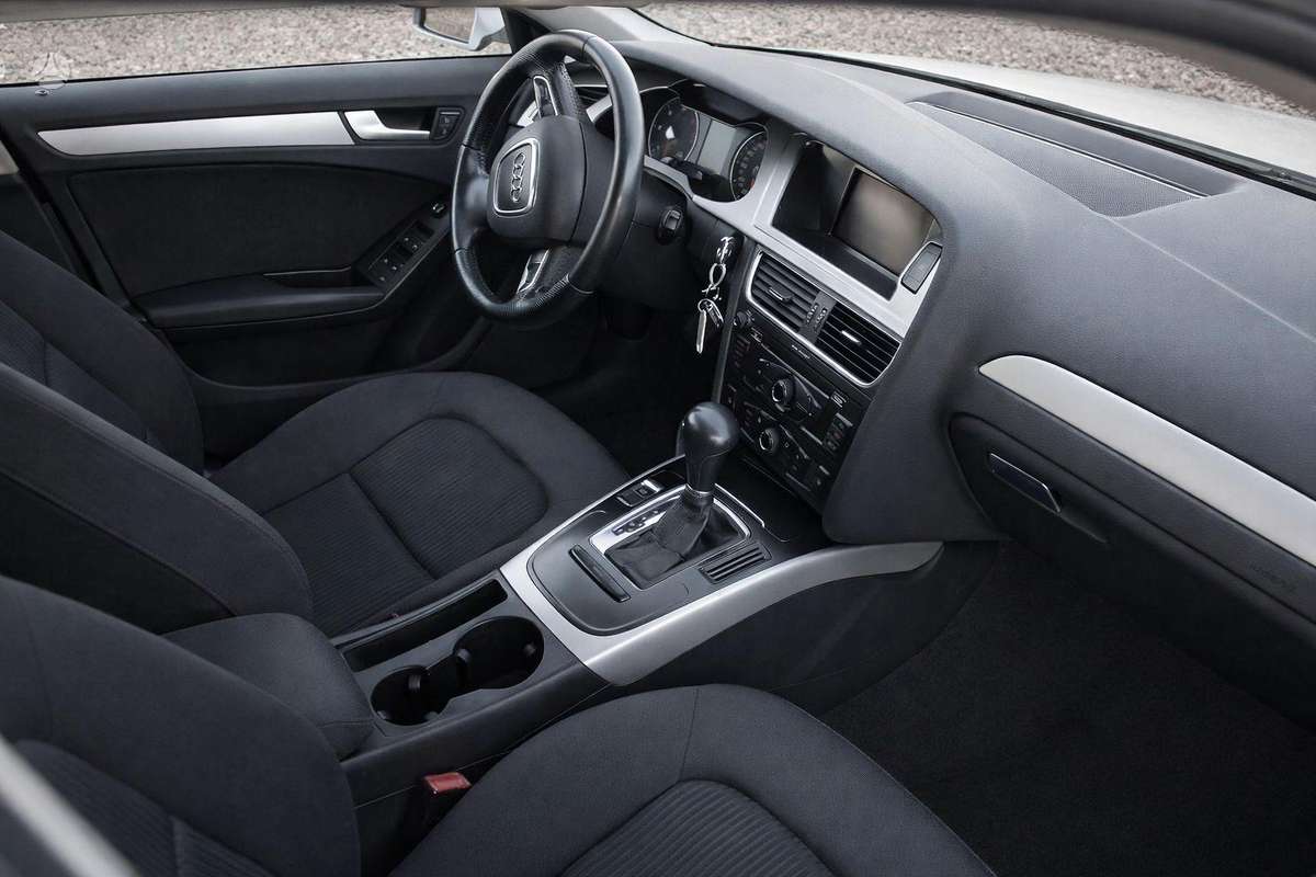 Audi A4, 2.7 l., Универсал