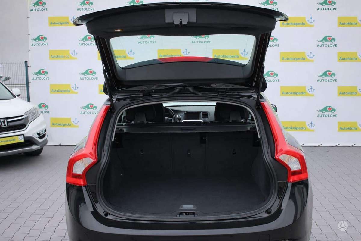 Volvo V60, 2.0 l., Универсал