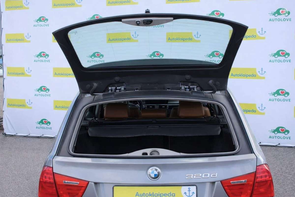 BMW 320, 2.0 l., Универсал