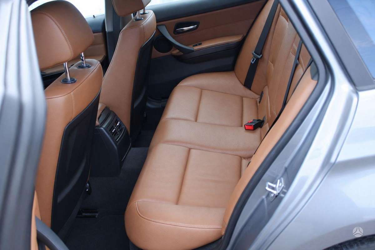 BMW 320, 2.0 l., Универсал