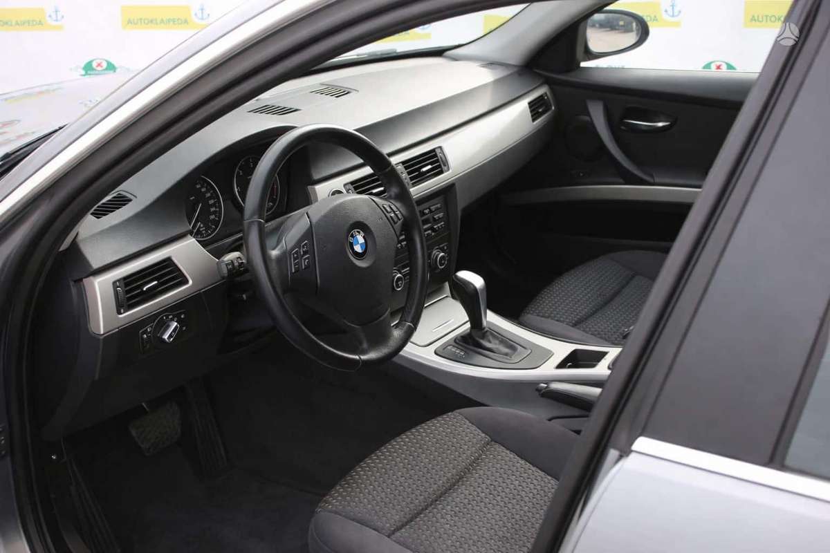 BMW 318, 2.0 l., Универсал