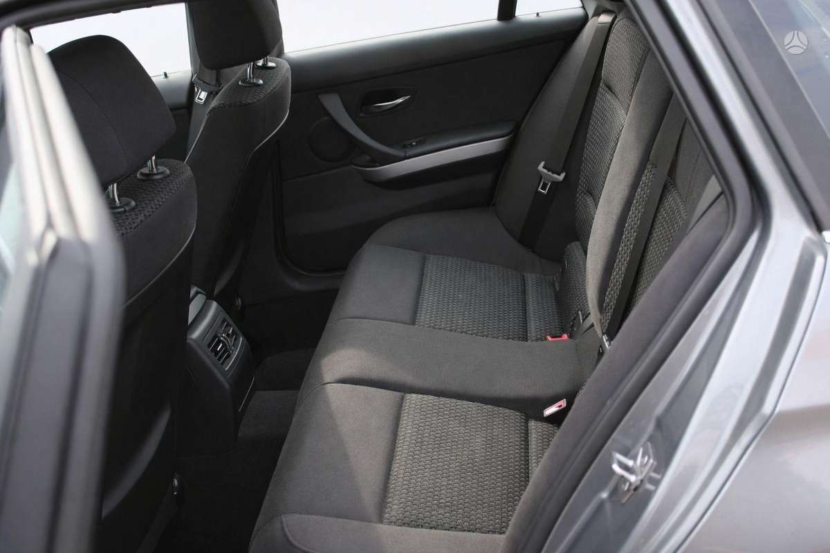 BMW 318, 2.0 l., Универсал