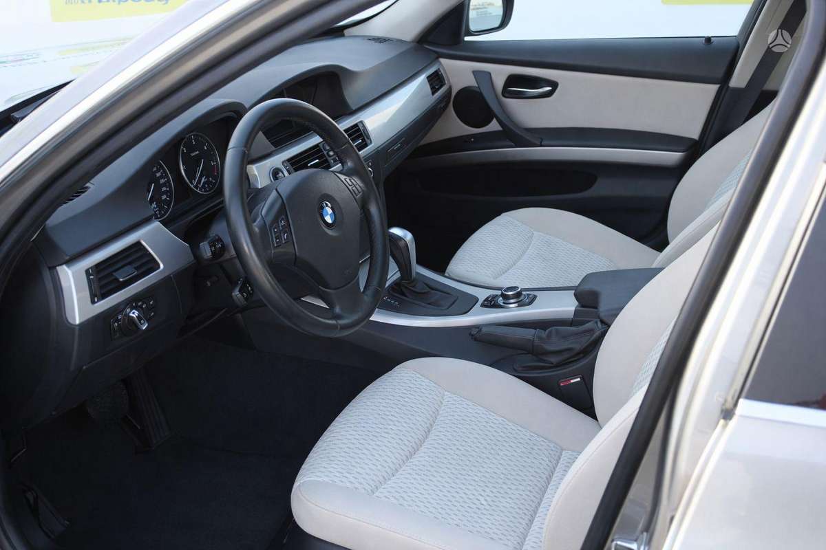 BMW 318, 2.0 l., Универсал