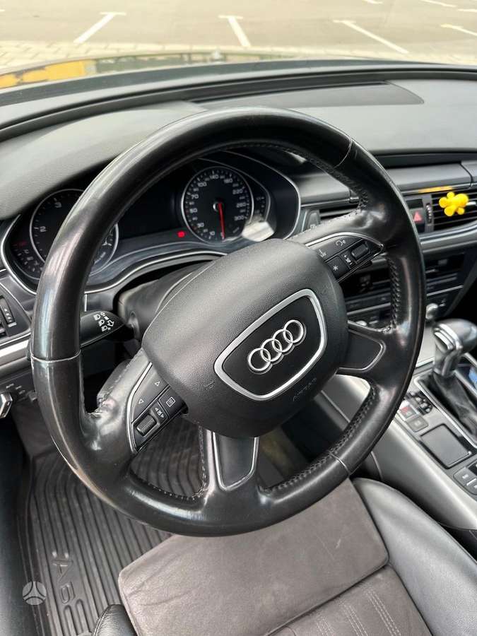 Audi A6, 3.0 l., wagon