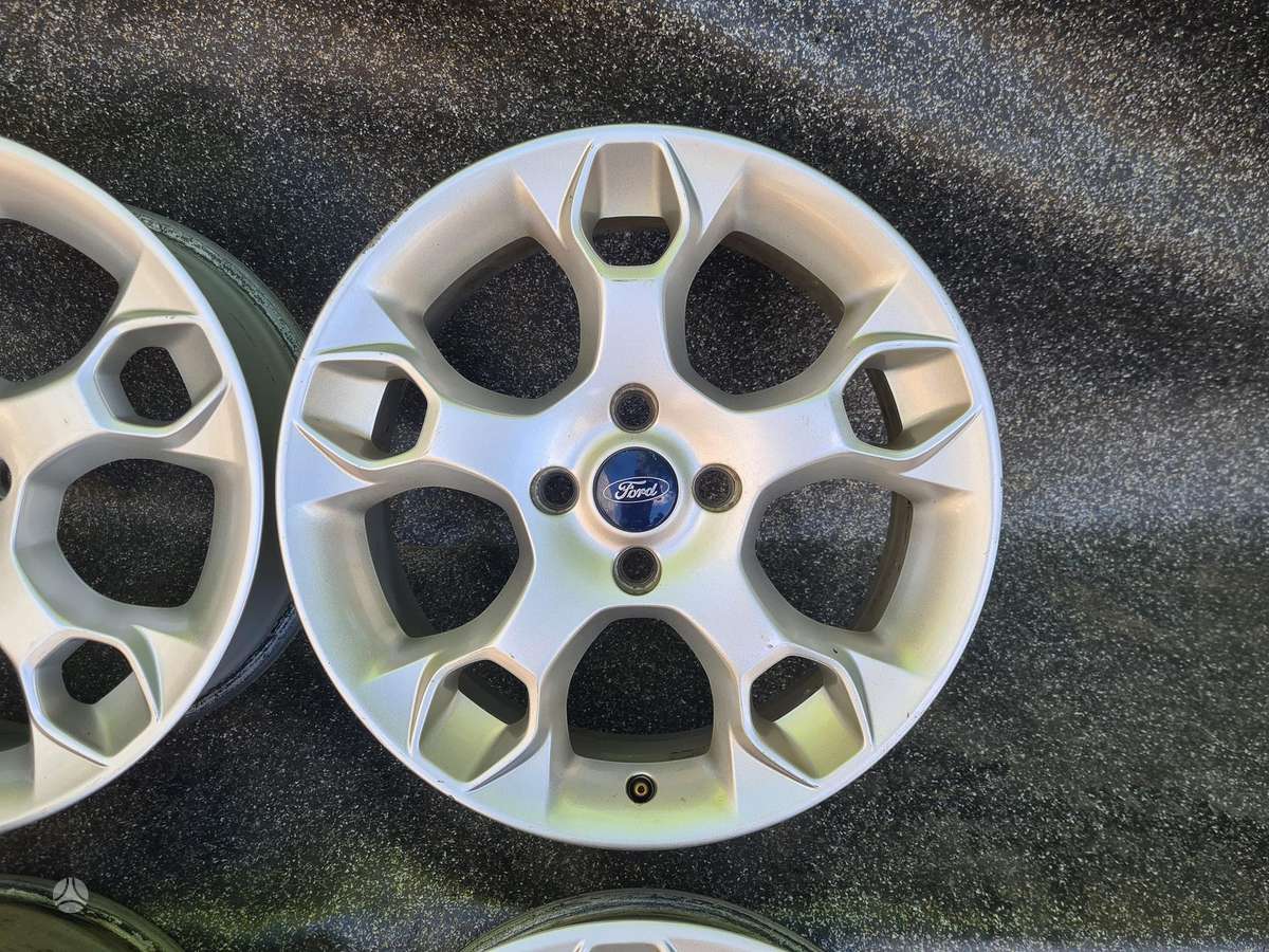 Ford B-MAX, lengvojo lydinio, R17