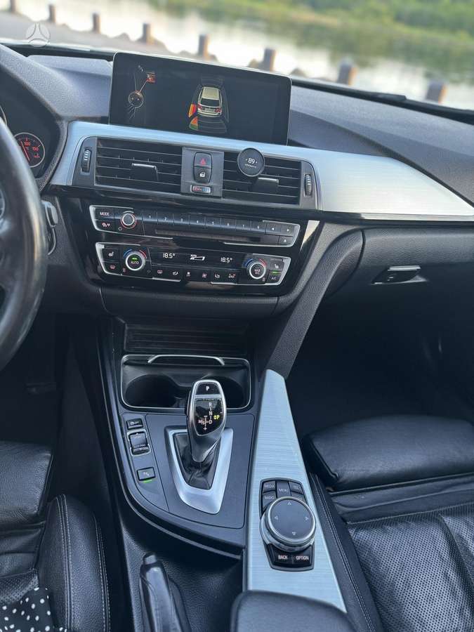 BMW 320, 2.0 l., universalas