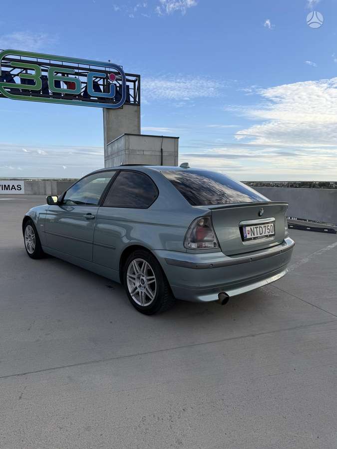 BMW 320, 2.0 l., hečbekas