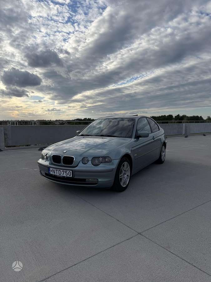 BMW 320, 2.0 l., hečbekas