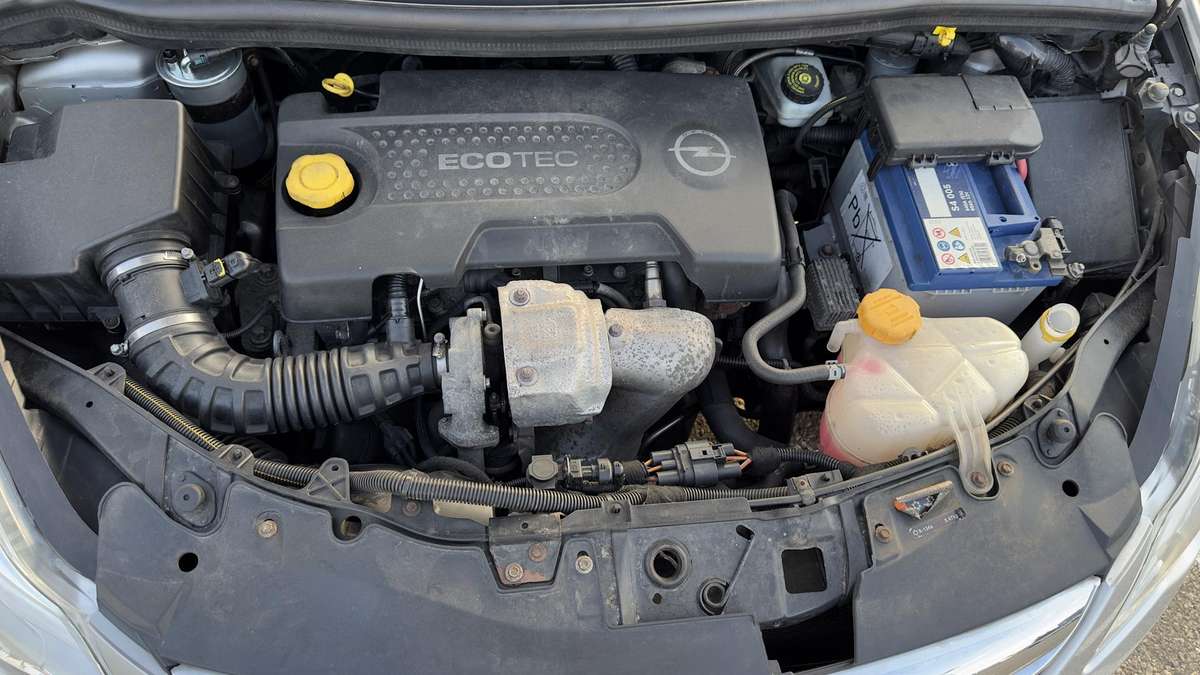 Opel Corsa, 1.3 l., Хэтчбек