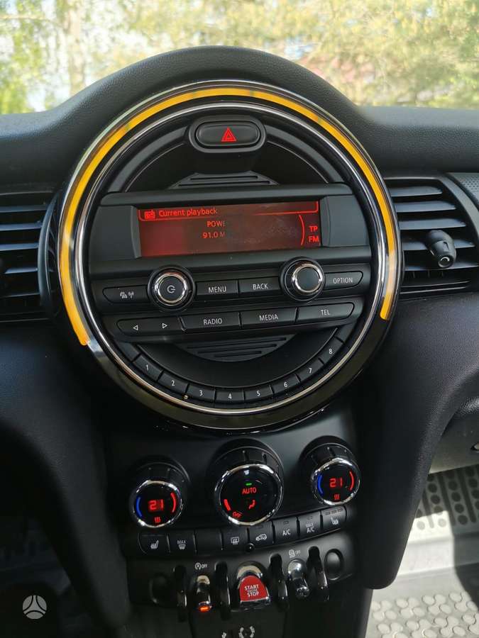 Mini One, 1.2 l., hatchback