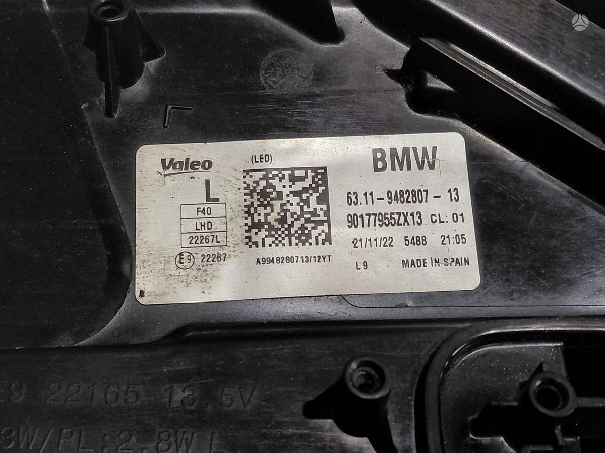 BMW 1 serija F40 full led