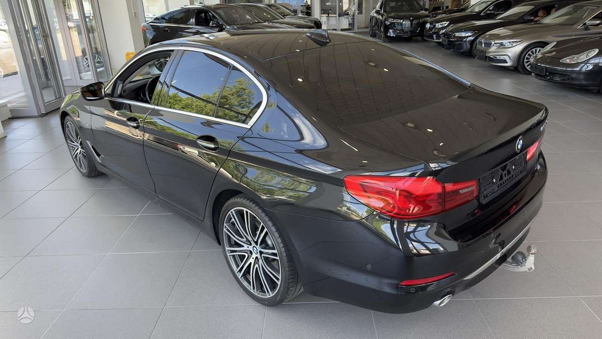 BMW 530, 3.0 l., Седан