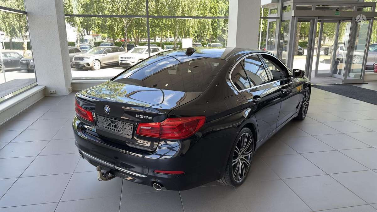 BMW 530, 3.0 l., Седан