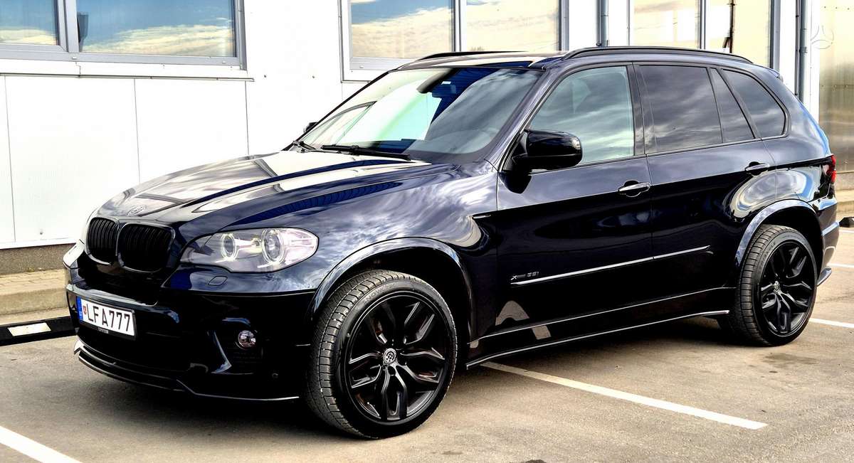 BMW X5, 3.0 l., off-road / crossover