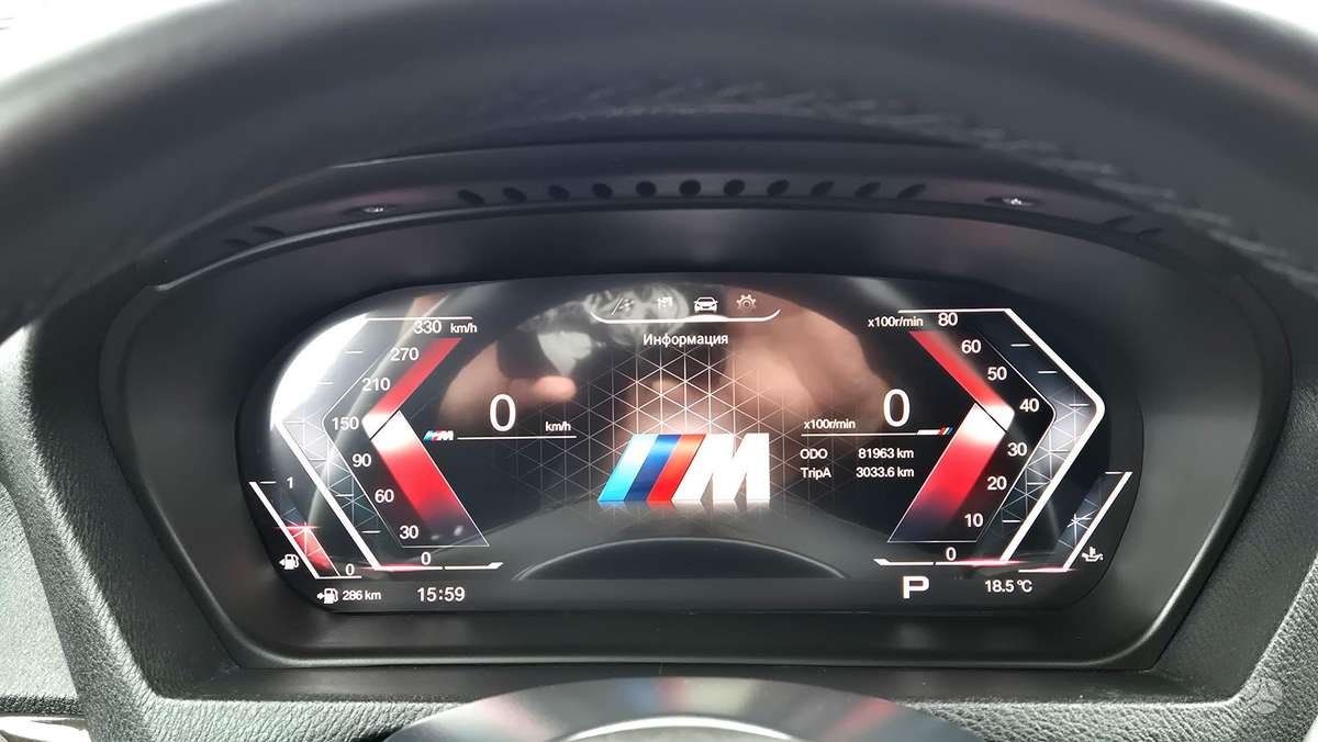 BMW X5, 3.0 l., off-road / crossover