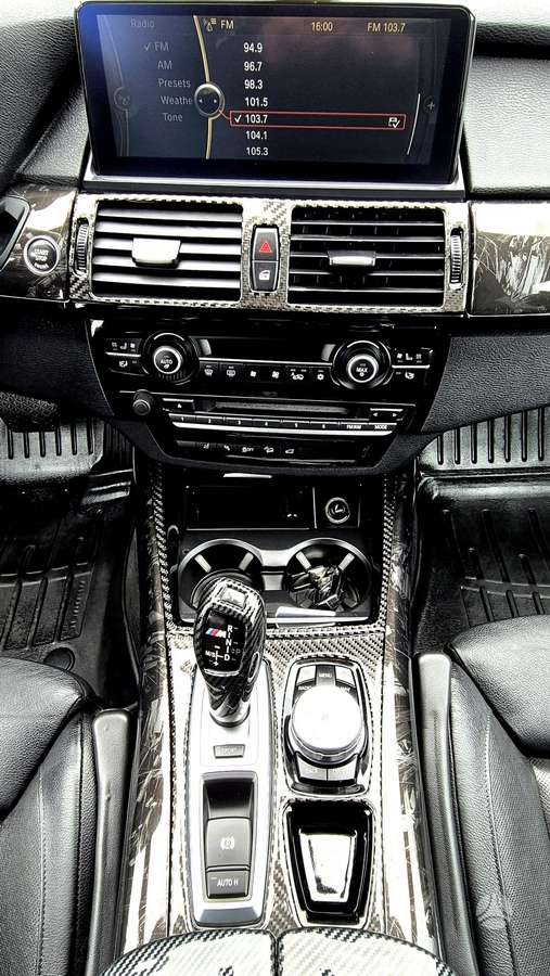 BMW X5, 3.0 l., off-road / crossover