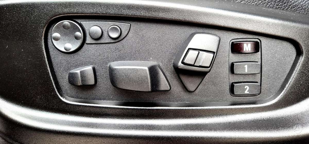 BMW X5, 3.0 l., off-road / crossover
