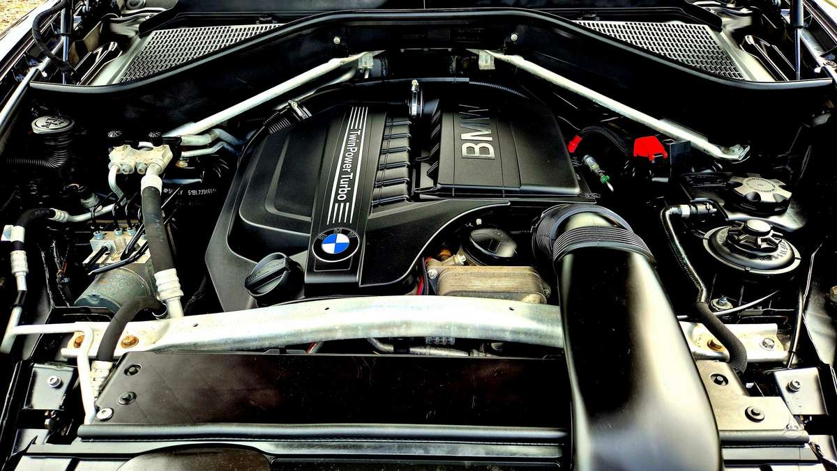BMW X5, 3.0 l., off-road / crossover