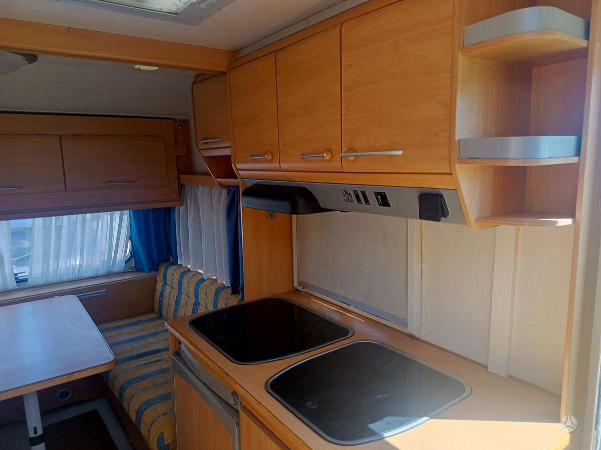 Knaus SÜDWIND 450, кемперы