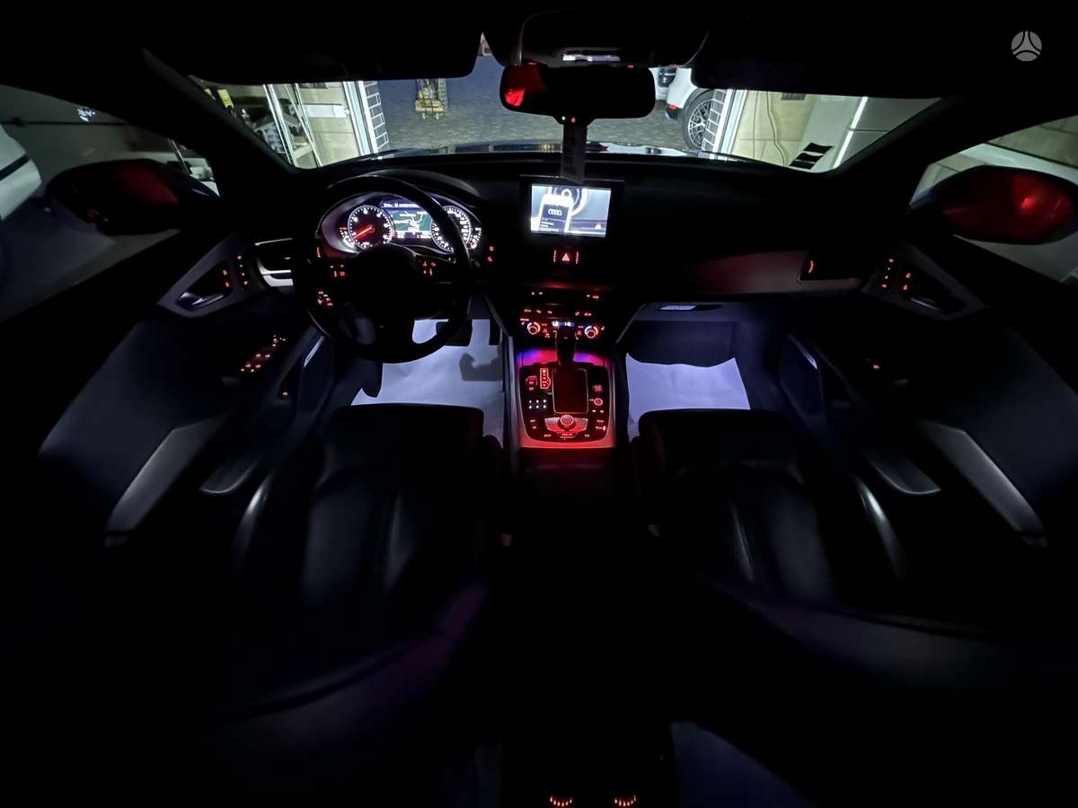Audi A7, 3.0 l., hatchback