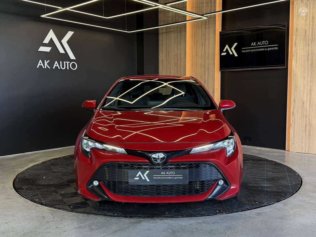 Toyota Corolla, 1.2 l., hatchback