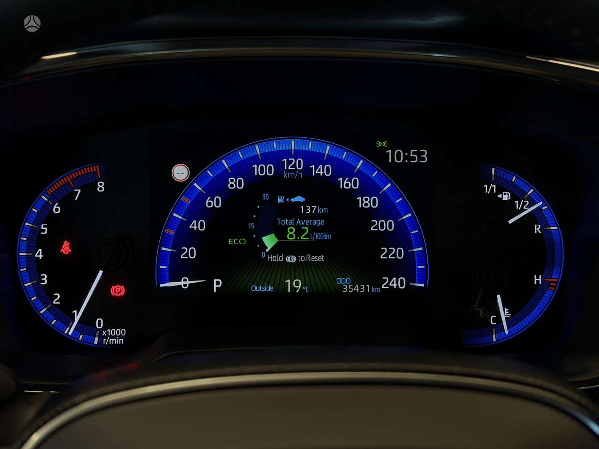 Toyota Corolla, 1.2 l., hatchback