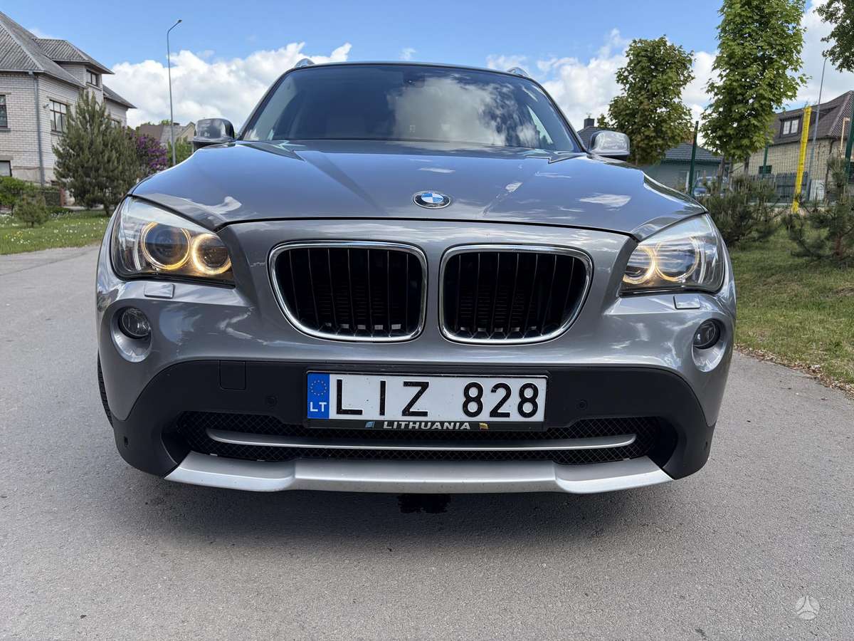 BMW X1, 2.0 l., mpv / minivan