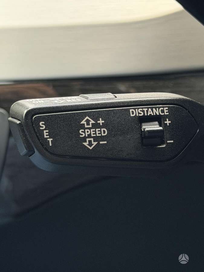 Audi Q7, 3.0 l., off-road / crossover