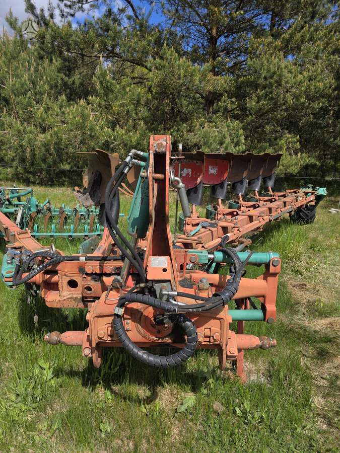 Kverneland Ecomat 650, plūgai