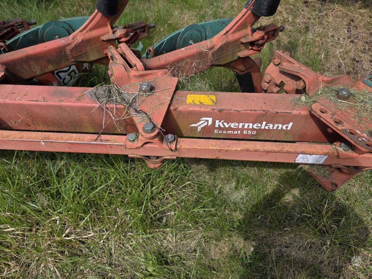 Kverneland Ecomat 650, плуги