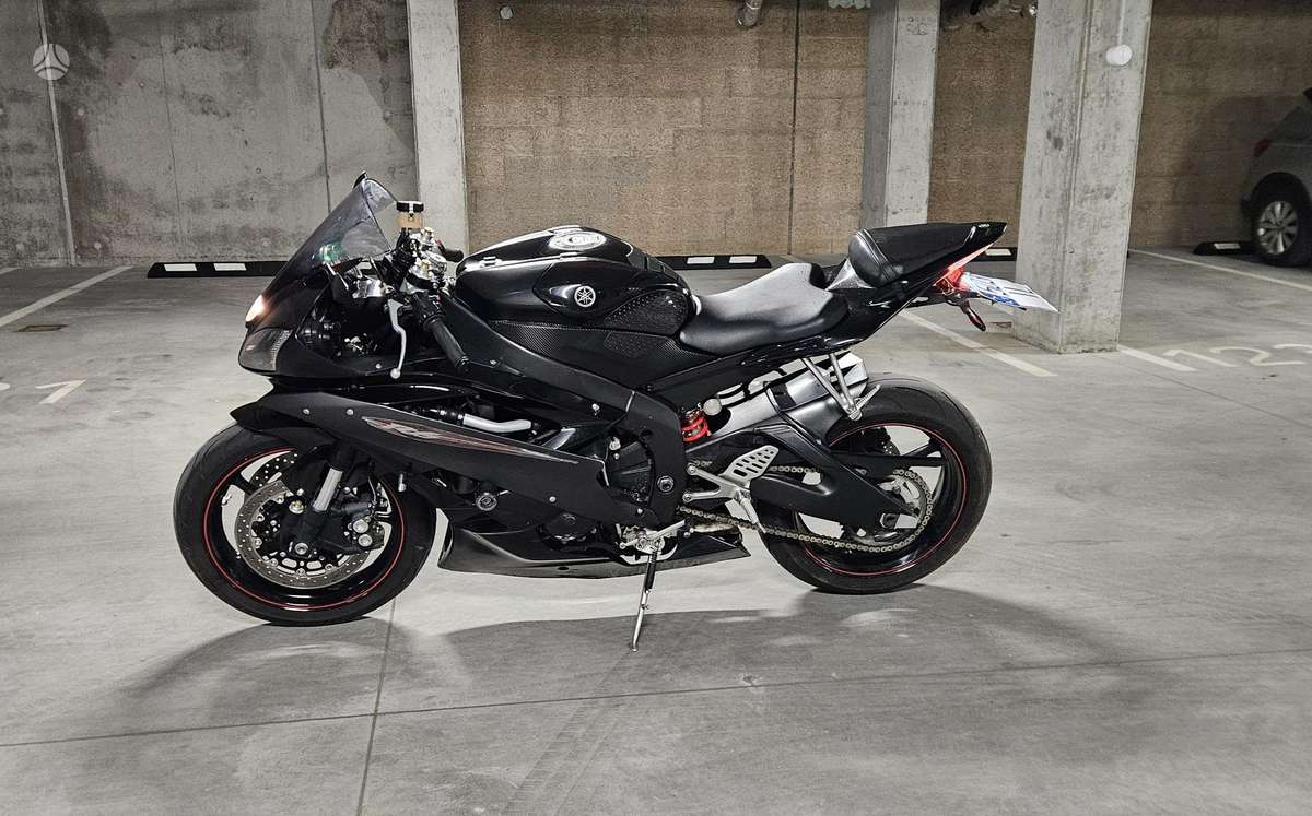 Yamaha R6 600cc, superbikes