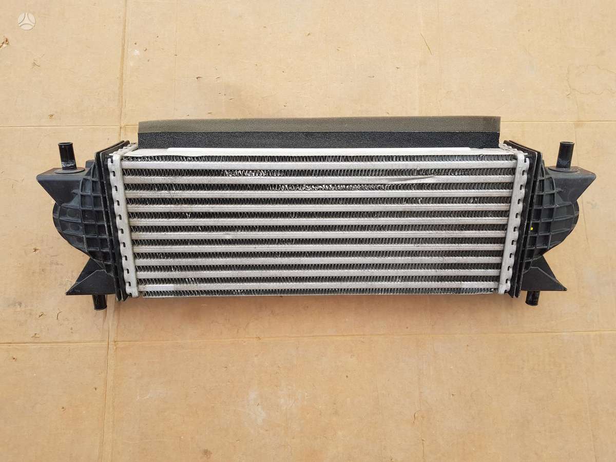 Volkswagen Amarok, 2H, radiatorius